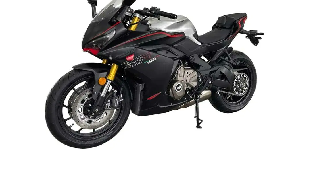 QJMotor 700 sportsbike.